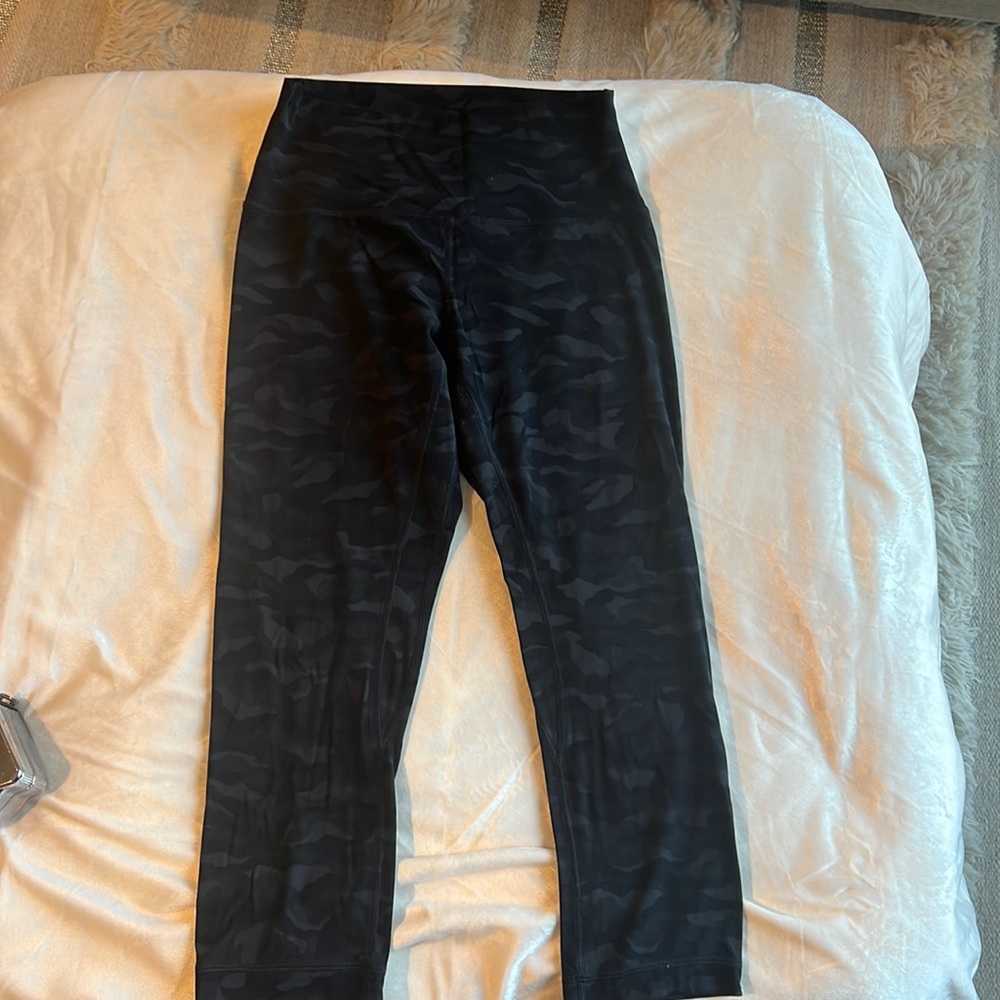 Used lululemon align legging size 6